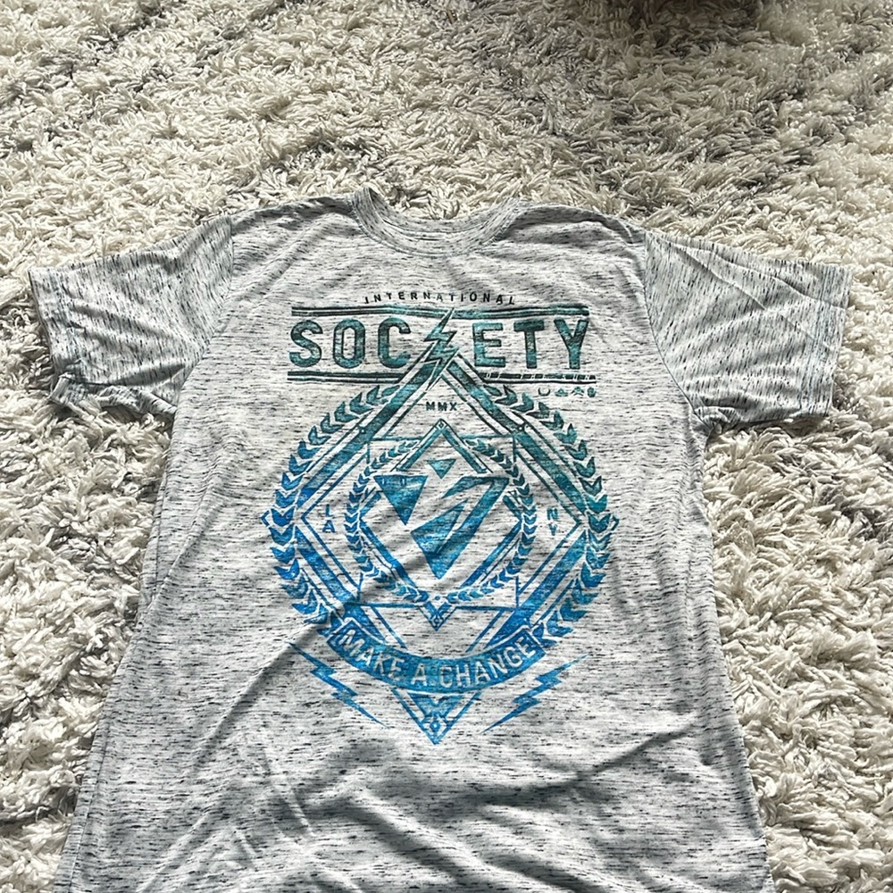 Buckle t-shirt